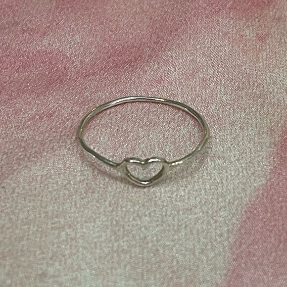 VERAMEAT Sterling Silver Got Heart? Thin Stackable Ring Size 7.5 - Picture 4 of 7